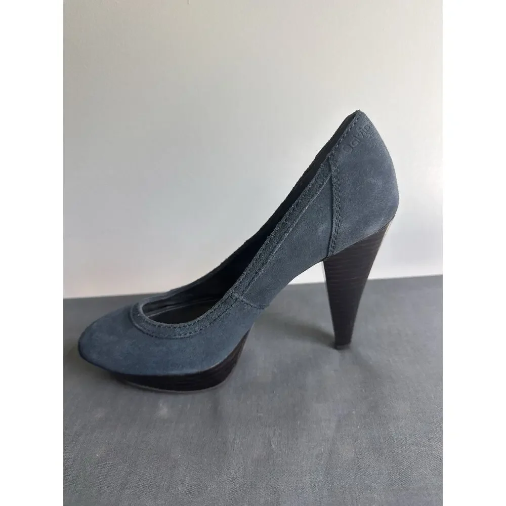 Vintage Calvin Klein Size 8 Blue Suede Heels Platform Toe Slip On Stiletto